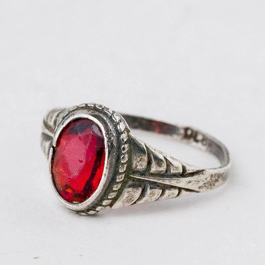 Silber Ring 42 (13,4 mm Ø) 800 Roter Stein 0,86 g0