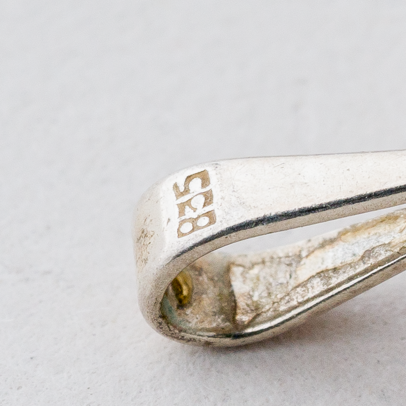 Anhänger Roter Stein 835er Silber 2,12 g 1,9 cm3